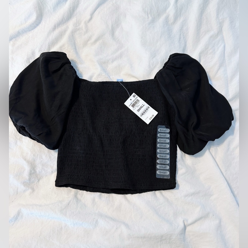 Black Crop Puff Sleeve